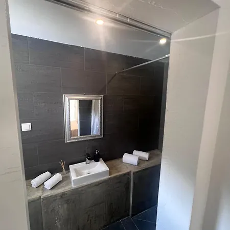 Деревянный коттедж Casa Lourenco