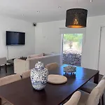 Casa Lourenco * סילבס